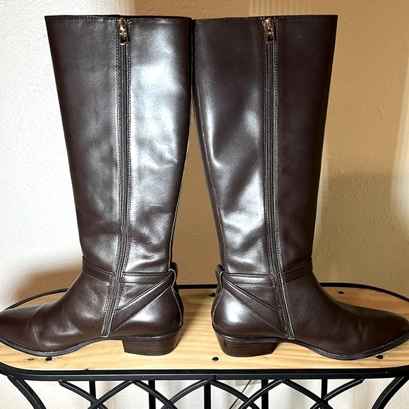 Coach Caroline semi matte calf size 11 boots - Picture 2 of 16